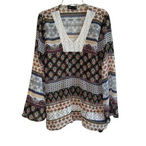 Boho Chic Women's Tunic Top By About A Girl Multicolor V-Neck Lace Accent Size M